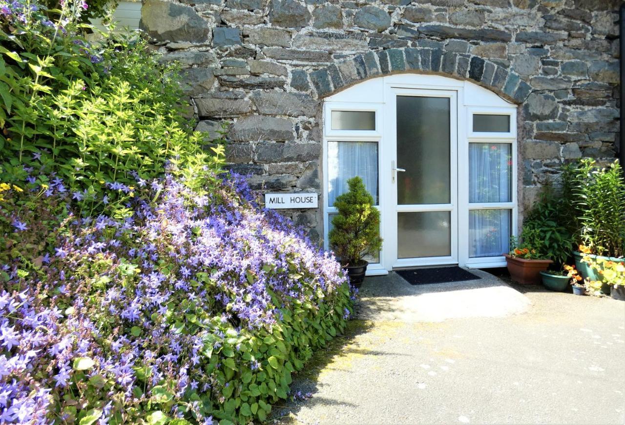 Abergwynant Farm Glamping & Apartments Dolgellau Esterno foto